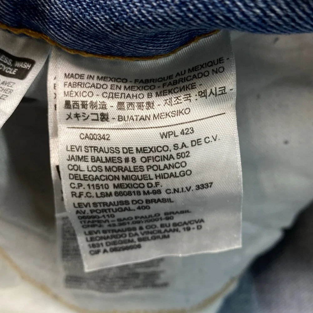 Levis levi 550